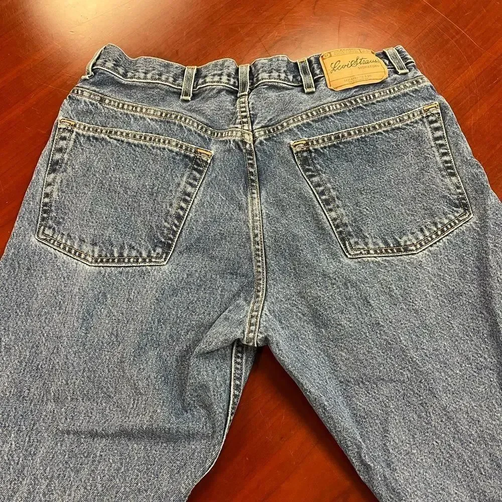Levi’s Strauss Regular Fit Straight Leg Jeans sz 38 x 32